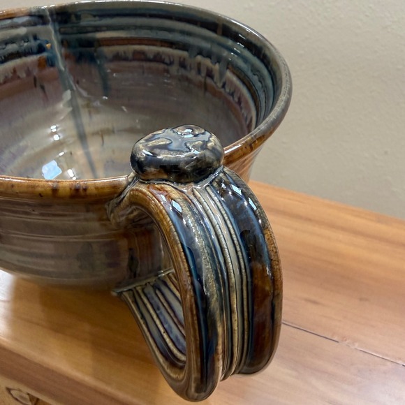 Handmade Studio Pottery Ceramic Stoneware w Handle Pour Spout Mixing Batter Bowl - Picture 5 of 9